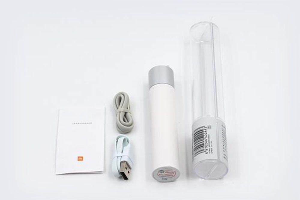 Фонарик-аккумулятор Xiaomi Portable Flashlight 3350mAh